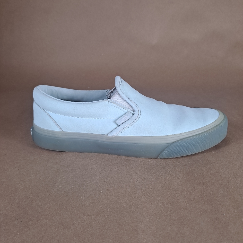 Vans Off The Wall Premium Mint Green  Gum Sole Womans Slip On  Size 7.5